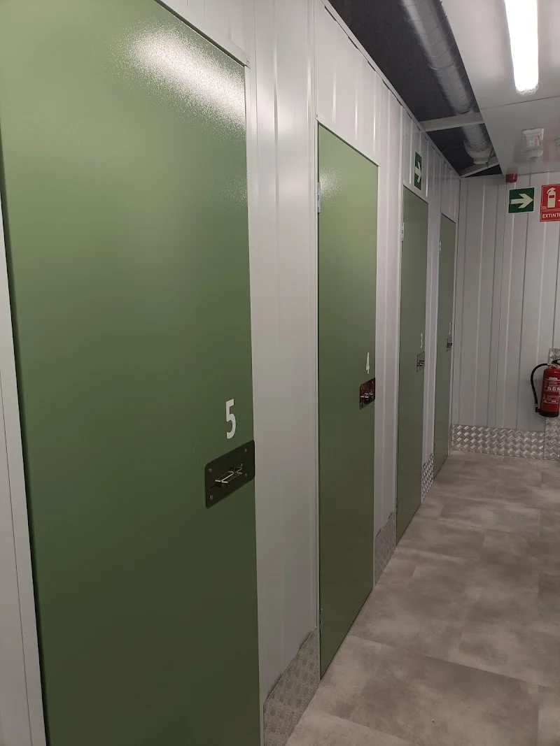 Alquiler Trasteros Torrecedeira Barrio del Cura Vigo - Vigbox Torrecedeira en Rúa do Conde de Torrecedeira, 9, 36202 Vigo, Pontevedra, España - Imagen 3