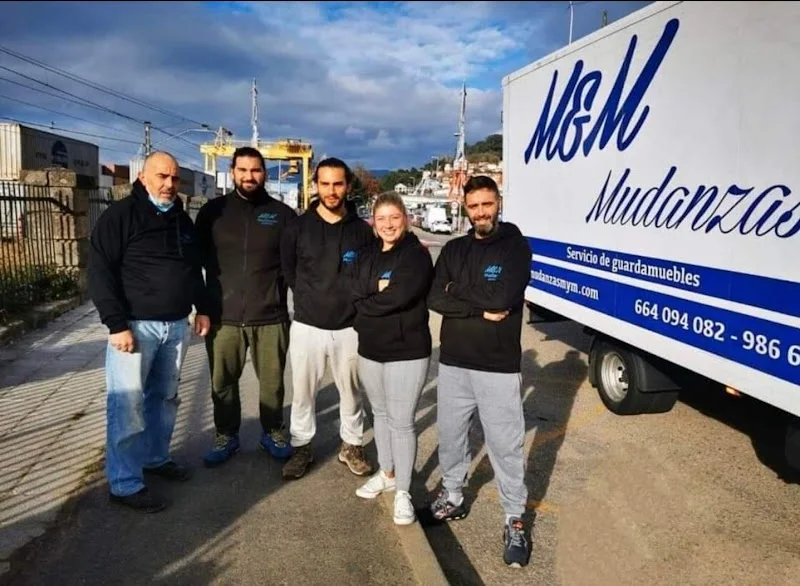 Empresa de mudanzas en Vigo | M&M en Rúa Xulián Estévez, 16, Teis, 36207 Vigo, Pontevedra, España - Imagen 1