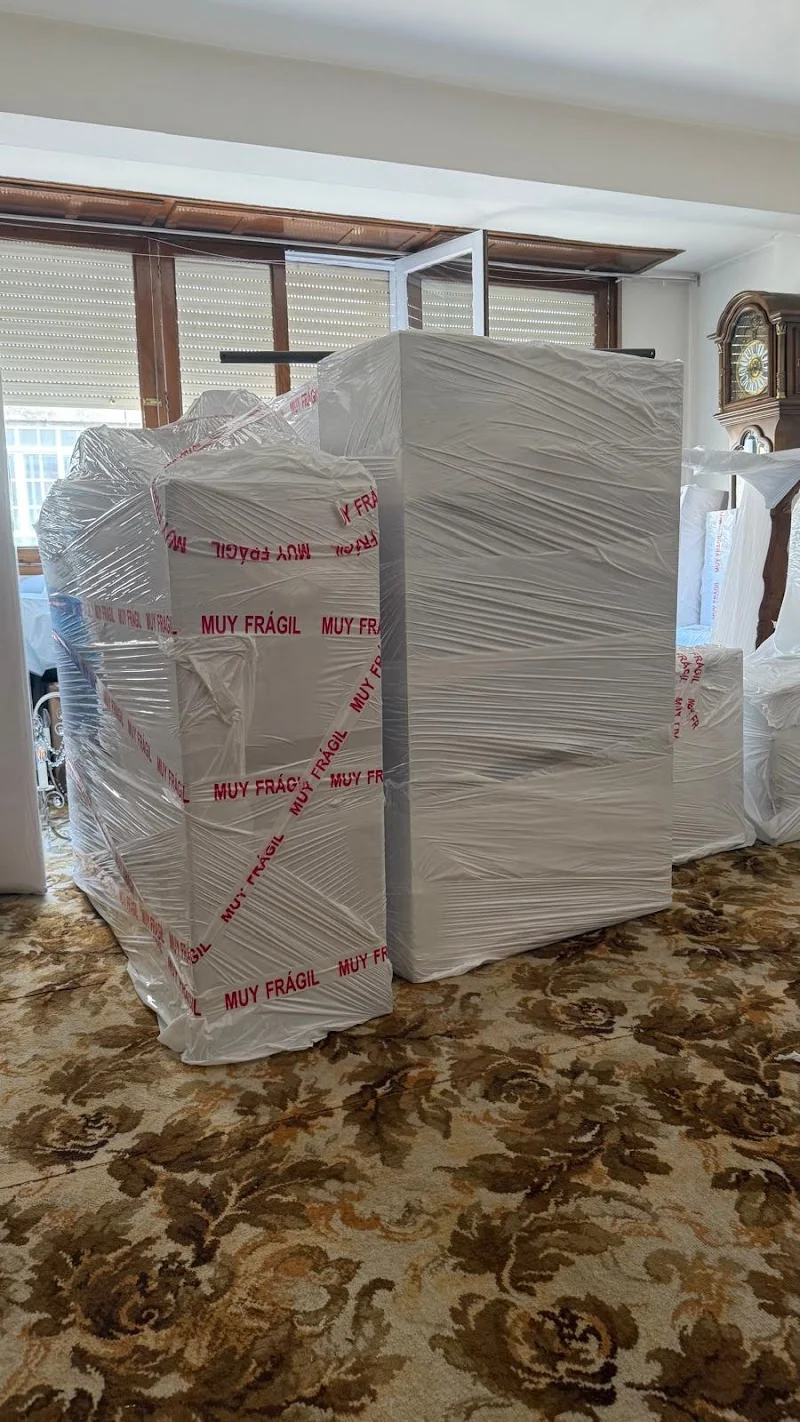 TransFamily en Rúa Vázquez Varela, Santiago de Vigo, 36204 Vigo, Pontevedra, España - Imagen 5