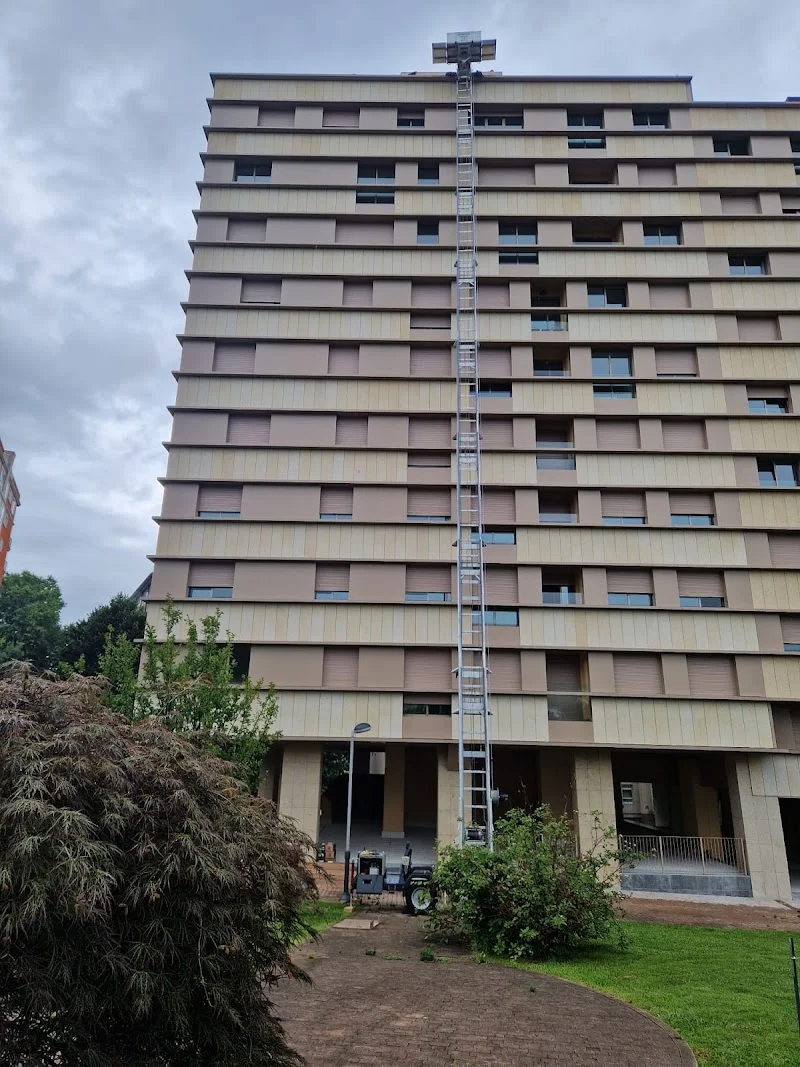 Mudanzas Ánfora - Vigo en Avenida de Puxeiros, 80, Cabral, 36416 Vigo, Pontevedra, España - Imagen 3