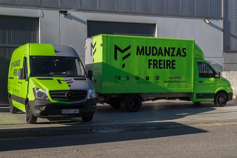 Trastero Mudanzas Freire Vigo en Pl. de América, 2, planta 2, puerta A1, Freijeiro, 36211 Vigo, Pontevedra, España - MejorTrastero