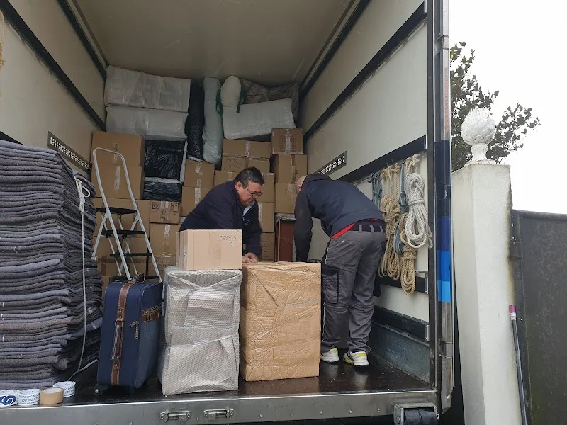 MUDANZAS en Vigo Vacios de pisos Mudanzas Mariano en Baixada á Salgueira, 33, Sárdoma, 36204 Vigo, Pontevedra, España - Imagen 4