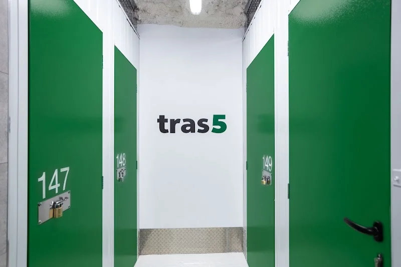 tras5 - Alquiler de trasteros en Av. Rufo García Rendueles, 22, Gijon-Este, 33203 Gijón, Asturias, España - Imagen 2