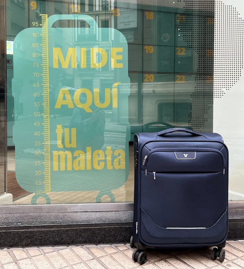 Locker Gijon Centro en C. de la Muralla, 12, Centro, 33202 Gijón, Asturias, España - Imagen 4