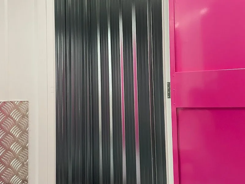 MADBOX CITY Madrid | Alquiler de trasteros en la zona de Atocha en C. de Vizcaya, 8, Arganzuela, 28045 Madrid, España - Imagen 2