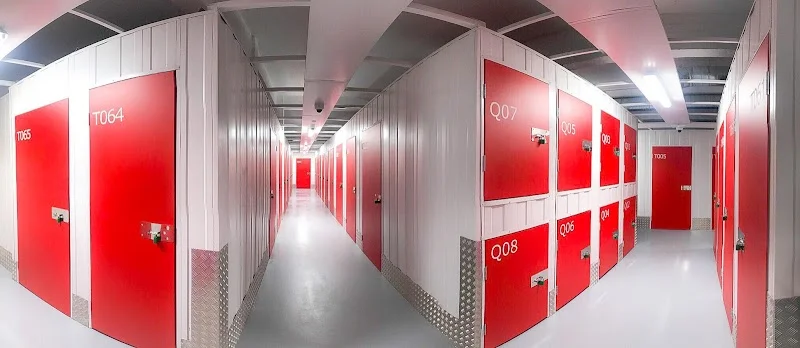 Ssolid Self Storage S.L. Construcción, fabricación, montaje, licencias de trasteros en C. G Marconi, 80, Periurbano - Rural, 33211 Gijón, Asturias, España - Imagen 1