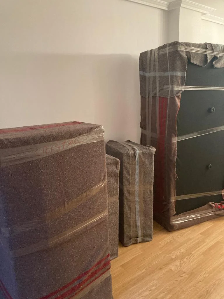 Trastero Mudanzas Gelsi en Av. la Juvería, 0, Gijon-Oeste, 33201 Gijón, Asturias, España - MejorTrastero