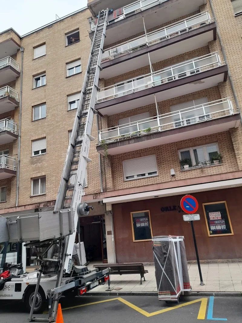 Legaspi Sella Mudanzas SL en nave III, Cam. Melón, 61, Gijon-Oeste, 33211 Gijón, Asturias, España - Imagen 3