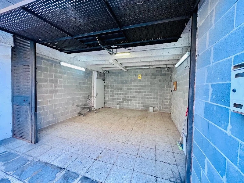 TRASTEROS - Castelao en Carrer de Castelao, 186, 08902 L'Hospitalet de Llobregat, Barcelona, España - Imagen 3