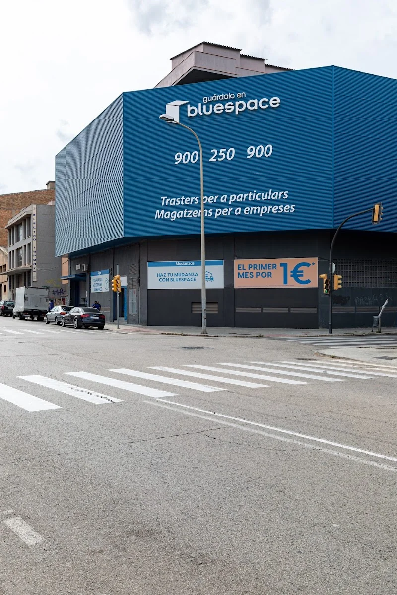 Bluespace Hospitalet Carretera del Mig en Ctra. del Mig, 116, 08907 L'Hospitalet de Llobregat, Barcelona, España - Imagen 1