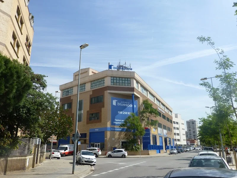 Bluespace Hospitalet Carretera del Mig en Ctra. del Mig, 116, 08907 L'Hospitalet de Llobregat, Barcelona, España - Imagen 5