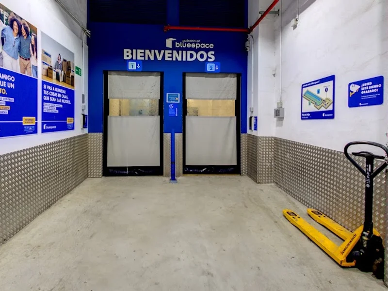 Bluespace Embajadores en C. de Sebastián Elcano, 7, Arganzuela, 28012 Madrid, España - Imagen 3