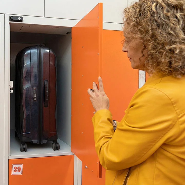 Consignas Vitoria en Florida Kalea, 13, 01005 Vitoria-Gasteiz, Araba, España - Imagen 3