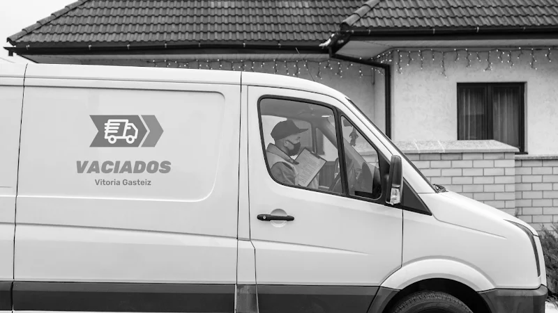Vaciados Y Mudanzas Vitoria Gasteiz. en Paula Montal Kalea, 01010 Vitoria-Gasteiz, Araba, España - Imagen 2