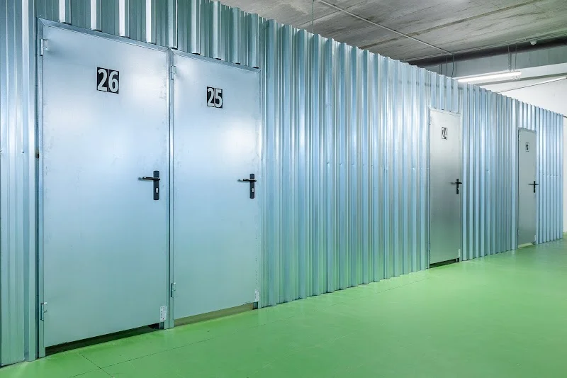 Trasteros Coruña | Más Trasteros en Bosque, 10A, 15008 A Coruña, La Coruña, España - Imagen 1