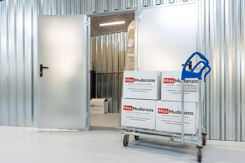 Trasteros Coruña | Más Trasteros en Bosque, 10A, 15008 A Coruña, La Coruña, España - Imagen 3