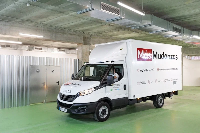 Trasteros Coruña | Más Trasteros en Bosque, 10A, 15008 A Coruña, La Coruña, España - Imagen 4