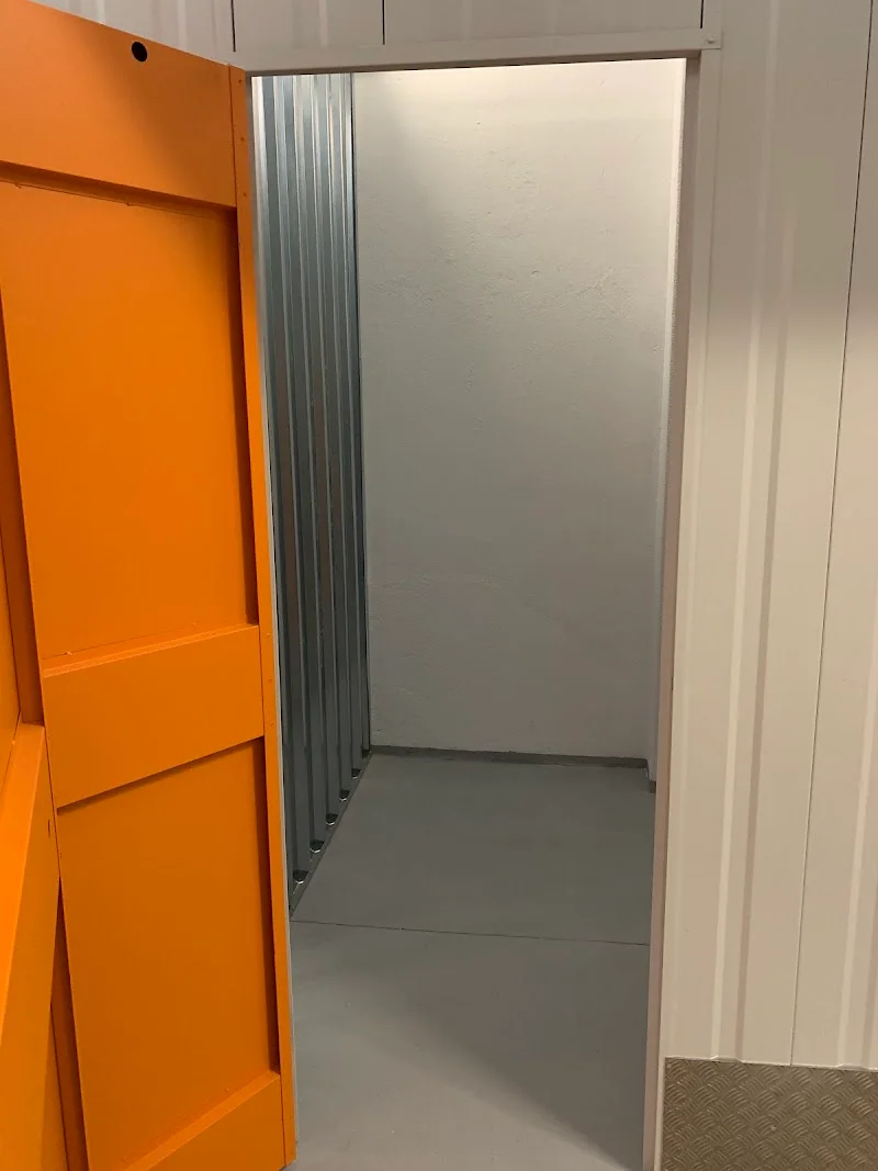 Trasteros EspazoSeo en Rúa Cerca, 16, 15009 A Coruña, España - Imagen 2