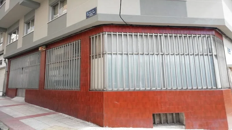 TrastEiris en Rúa Villa de Miño, 32, bajo, 15009 A Coruña, España - Imagen 1