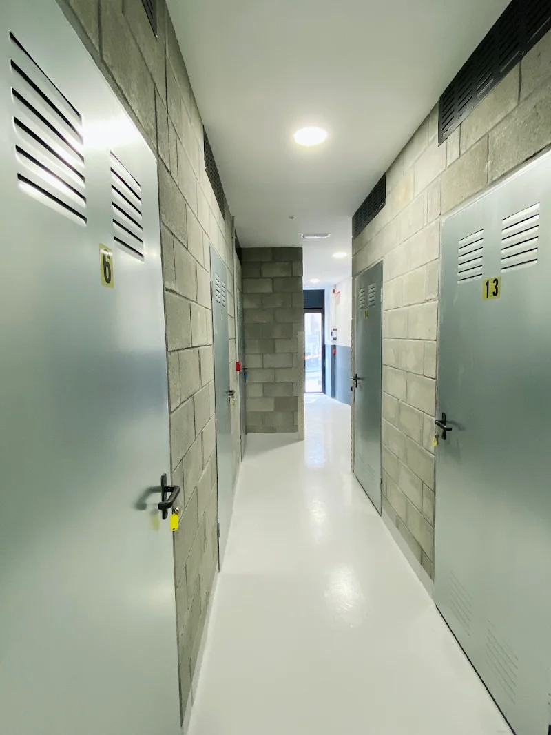 Trastero Trasteros Agra en Rúa Pascual Veiga, 25, Bajo Derecha, 15010 A Coruña, España - MejorTrastero