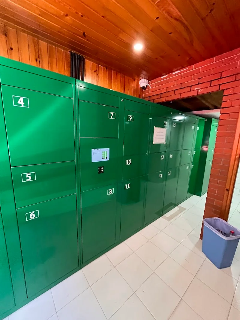 Consigna A Coruña (LockHereNow) en Rúa Ángel del Castillo, 15, 15007 A Coruña, España - Imagen 1