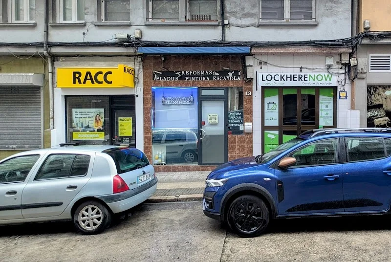 Consigna A Coruña (LockHereNow) en Rúa Ángel del Castillo, 15, 15007 A Coruña, España - Imagen 4