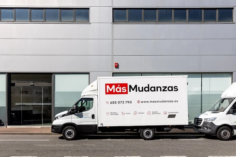 Más Mudanzas | Mudanzas Coruña en Bosque, 10, 15008 A Coruña, La Coruña, España - Imagen 2