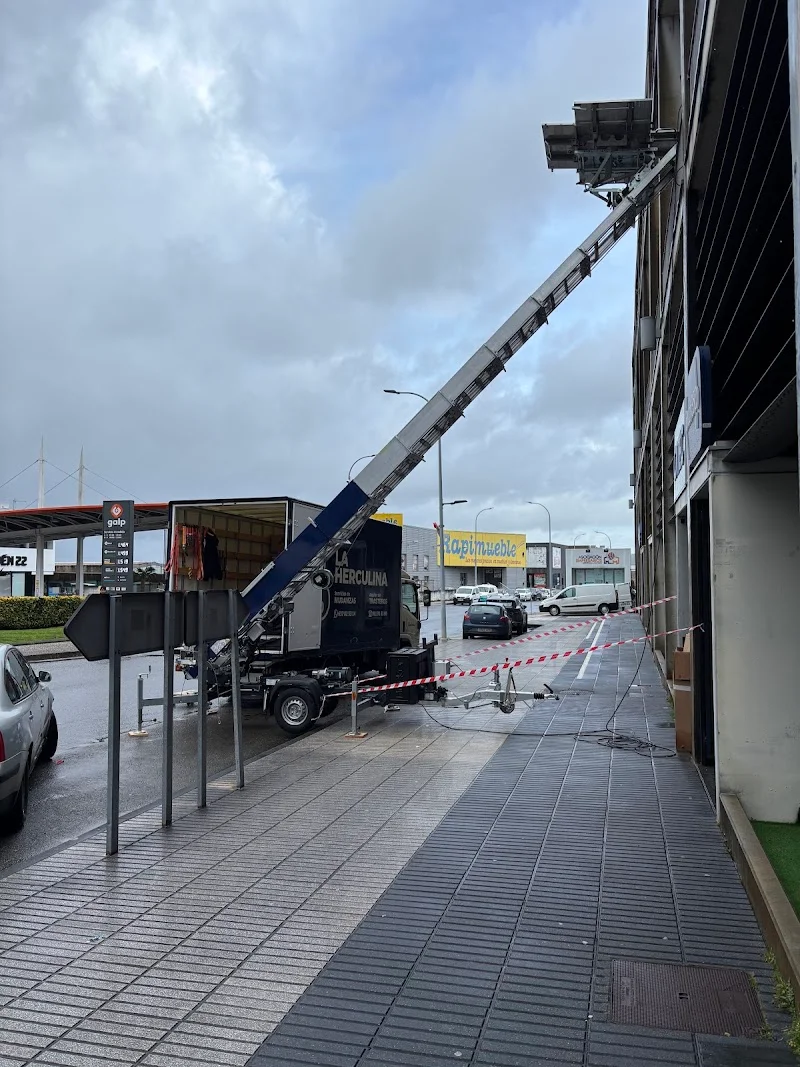 La Herculina | Mudanzas Coruña en Rúa Edison, 12, 15008 A Coruña, España - Imagen 2