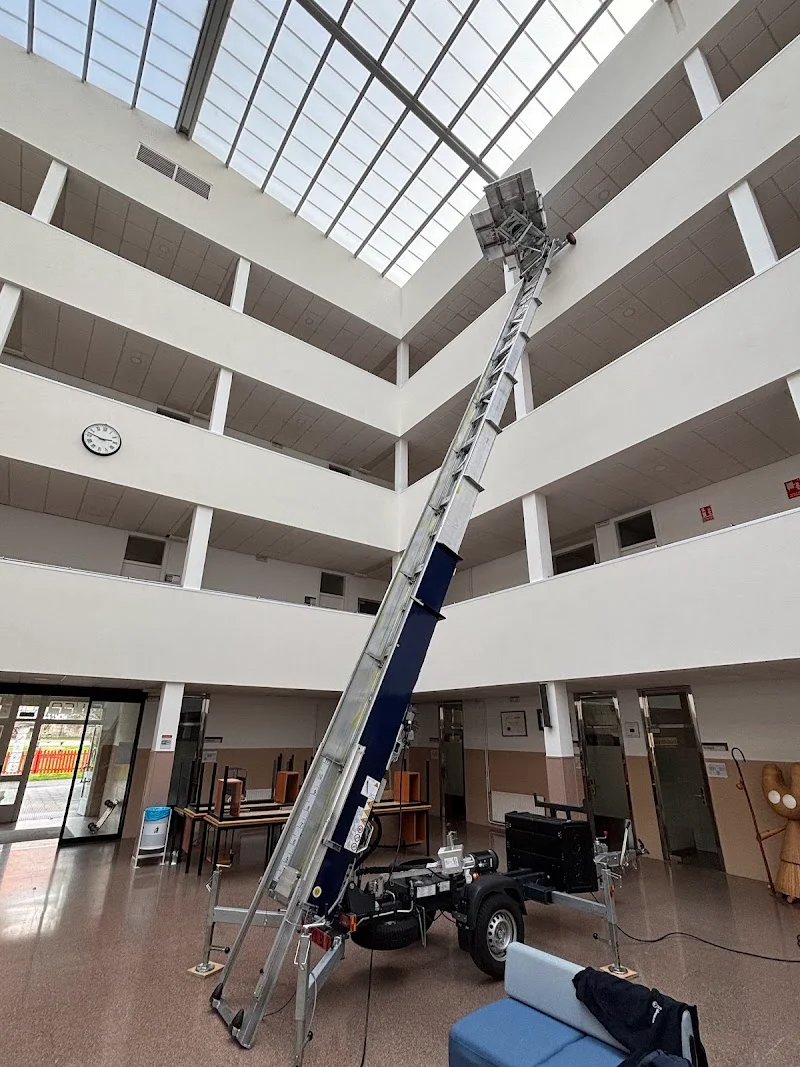 La Herculina | Mudanzas Coruña en Rúa Edison, 12, 15008 A Coruña, España - Imagen 5