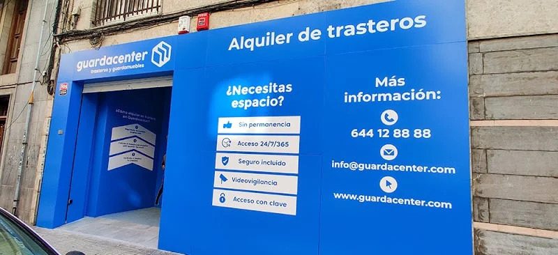 Guardacenter | Alquiler de trasteros en Elche en Carrer Vicente Blasco Ibáñez, 49, 03201 Elx, Alicante, España - Imagen 1