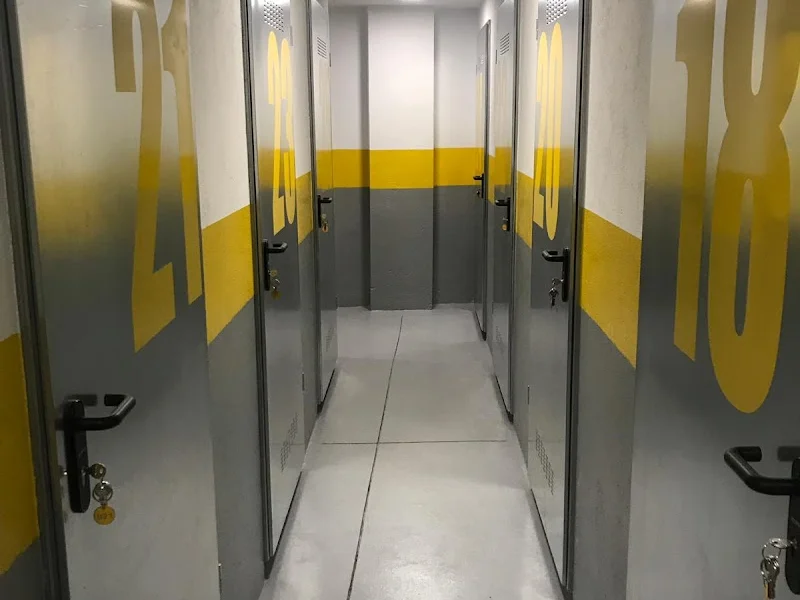 Alquiler Trasteros Sierra Toledana en C. de Sierra Toledana, 53, Puente de Vallecas, 28038 Madrid, España - Imagen 2