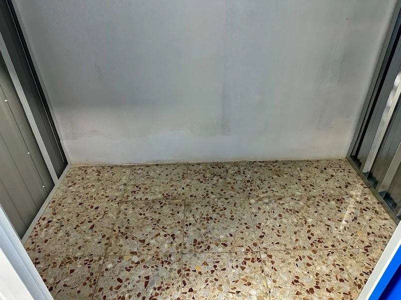 Guardacenter | Alquiler de trasteros en Elche en Avinguda de les Corts Valencianes, 1, 03205 Elche, Alicante, España - Imagen 3