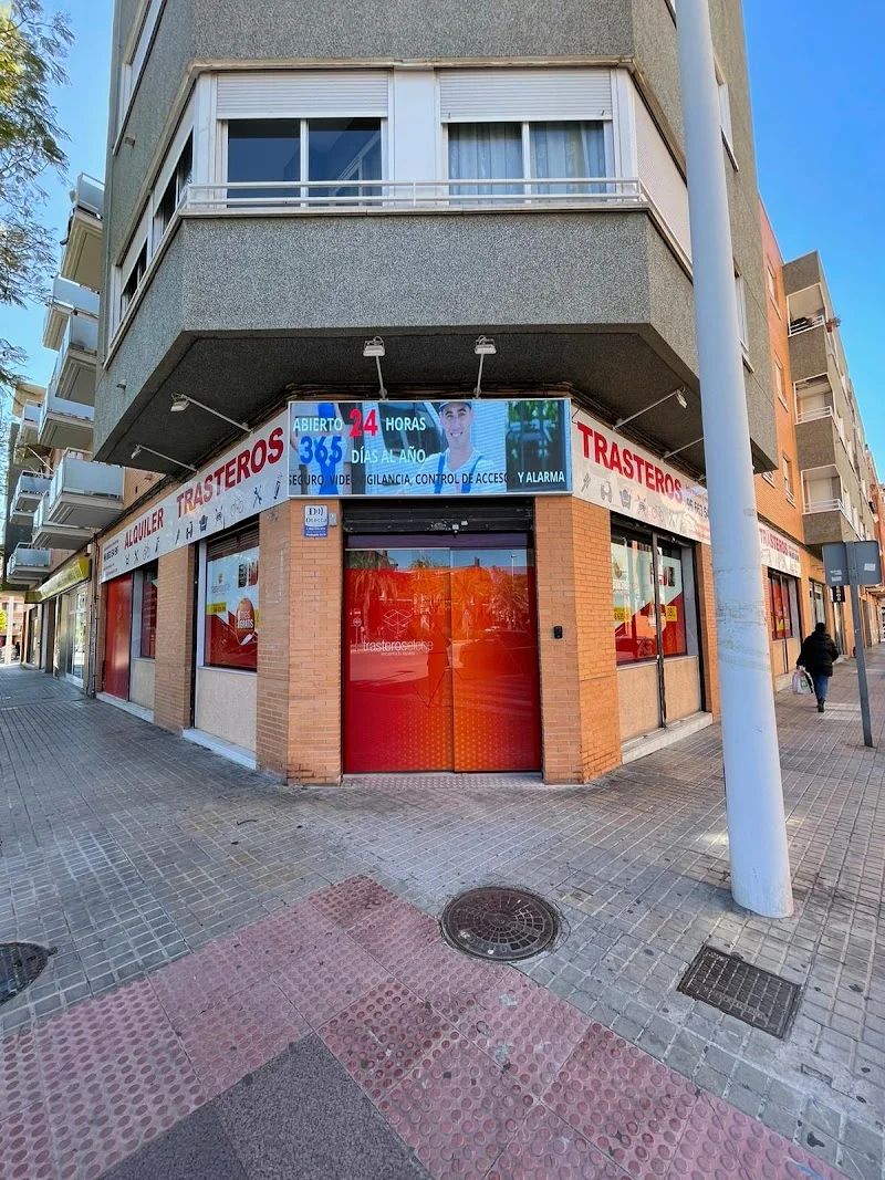 TRASTEROS ELCHE en Carrer Fra Pere Balaguer, 03202 Elx, Alicante, España - Imagen 4