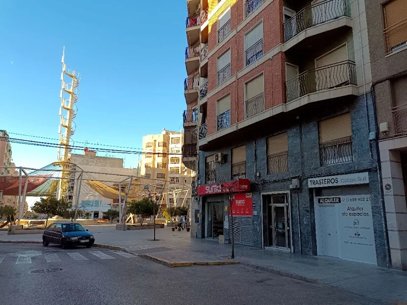 Trasteros en Alquiler en Obispo Siuri yTorres Quevedo en Carrer del Capità Antoni Mena, 6, 03201 Elx, Alicante, España - Imagen 1