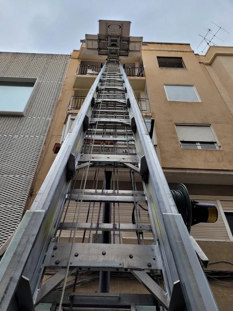 Mudanzas Palazón en Calle de, Carrer Antonio García Campos, 37, 03202 Elx, Alicante, España - Imagen 5