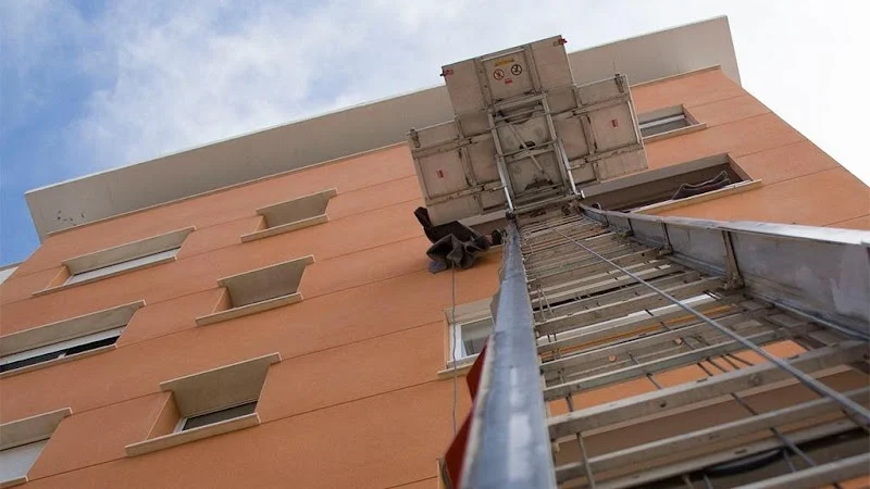 Mudanzas Guerrero en Partida, C. 6, 3, 03206 Carrús, Alicante, España - Imagen 1