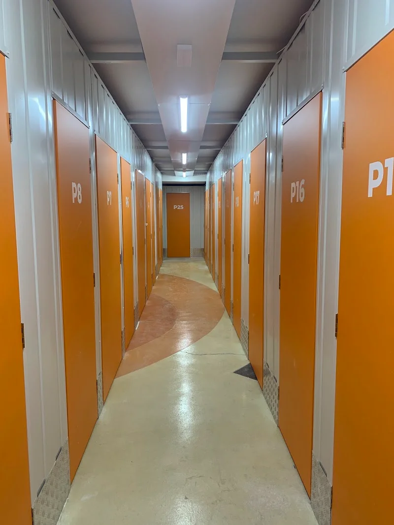 Trasteros En Granada en C. Ángel, 24, Centro, 18002 Granada, España - Imagen 2