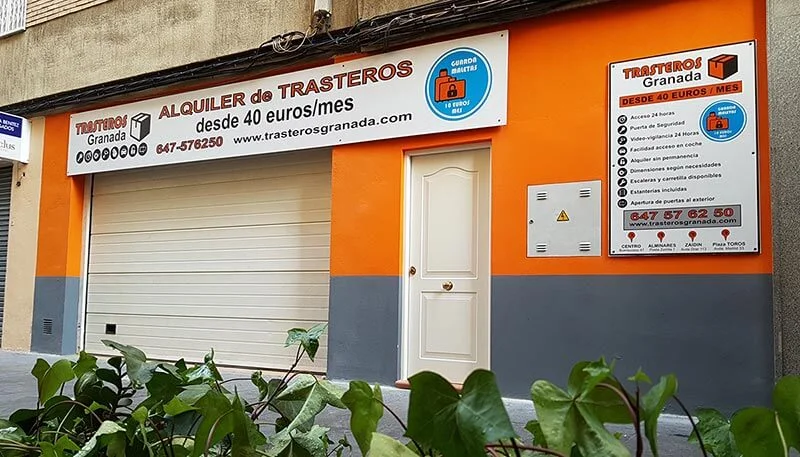 Trasteros Granada - Plaza Toros en Av. de Madrid, 33, Beiro, 18012 Granada, España - Imagen 1