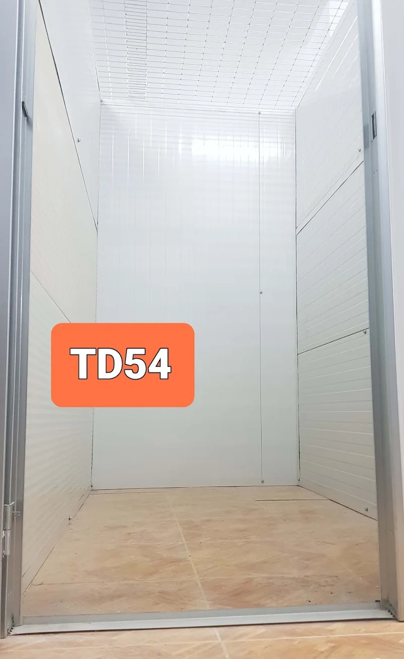 Trasteros Granada - Palacio Deportes en Pcta. Gutierre de Cetina, Zaidín, 18007 Granada, España - Imagen 5