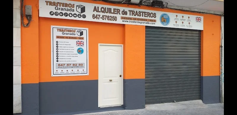 Trasteros Granada - Vergeles en Avda. Dilar 4 en callejón a espaldas Ambulatorio en callejón y junto esquina, BBVA, Zaidín, 18006 Granada, España - Imagen 1