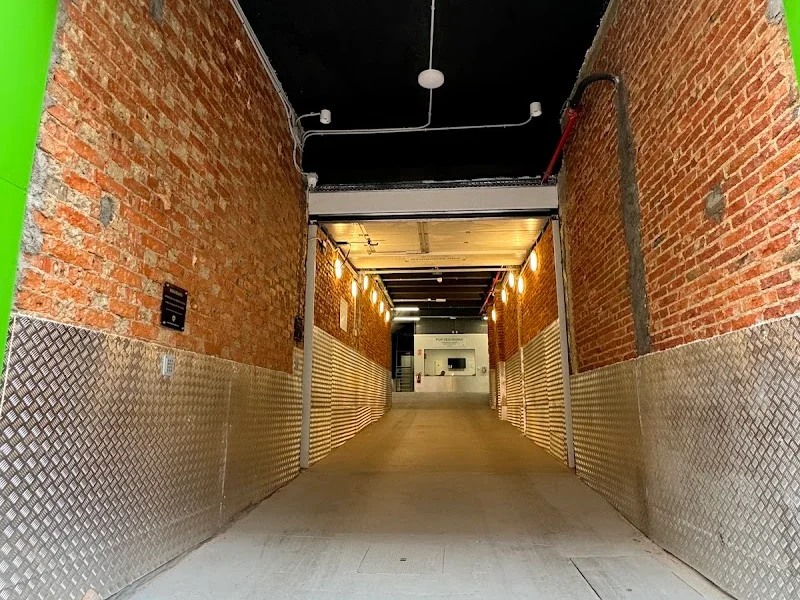 M2 Trasteros Urbanos en C. de Manuel Arranz, 10, Puente de Vallecas, 28038 Madrid, España - Imagen 3