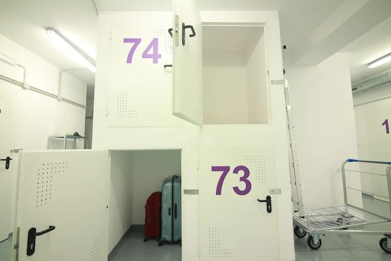 Espacios Disponibles en C. Marqués Don Gonzalo, 92, Ronda, 18004 Granada, España - Imagen 2