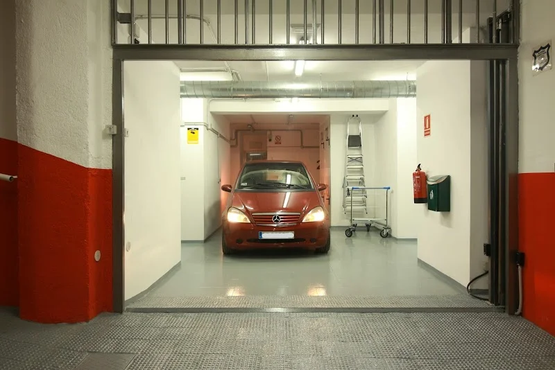 Espacios Disponibles en C. Marqués Don Gonzalo, 92, Ronda, 18004 Granada, España - Imagen 4