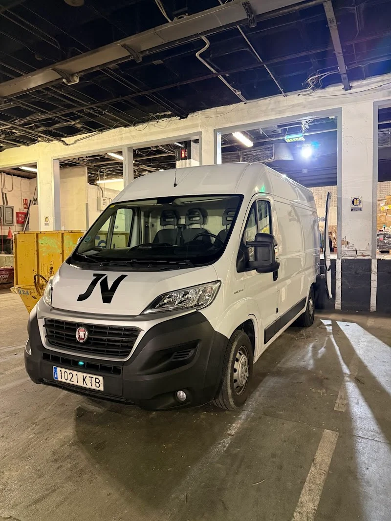 MUDANZAS Y MULTISERVICIOS J.N en C. Manolé, Beiro, 18014 Granada, España - Imagen 1