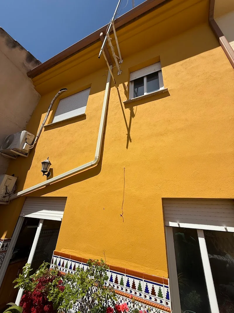 MUDANZAS Y MULTISERVICIOS J.N en C. Manolé, Beiro, 18014 Granada, España - Imagen 3