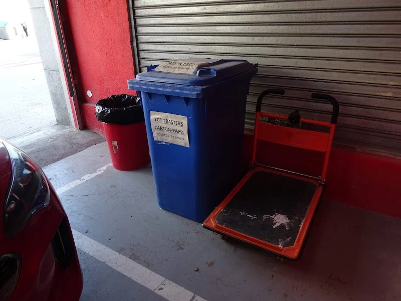 TOT TRASTERS en Carrer Dr. Calsina, 298, 08226 Terrassa, Barcelona, España - Imagen 2