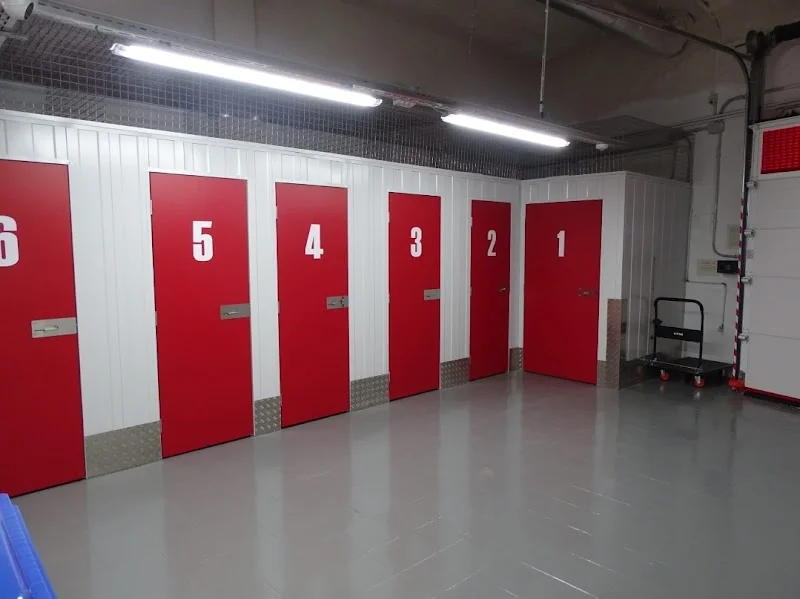 Trastero TOT TRASTERS en Carrer de l'Agricultura, 16, Can Palet, 08223 Terrassa, Barcelona, España - MejorTrastero