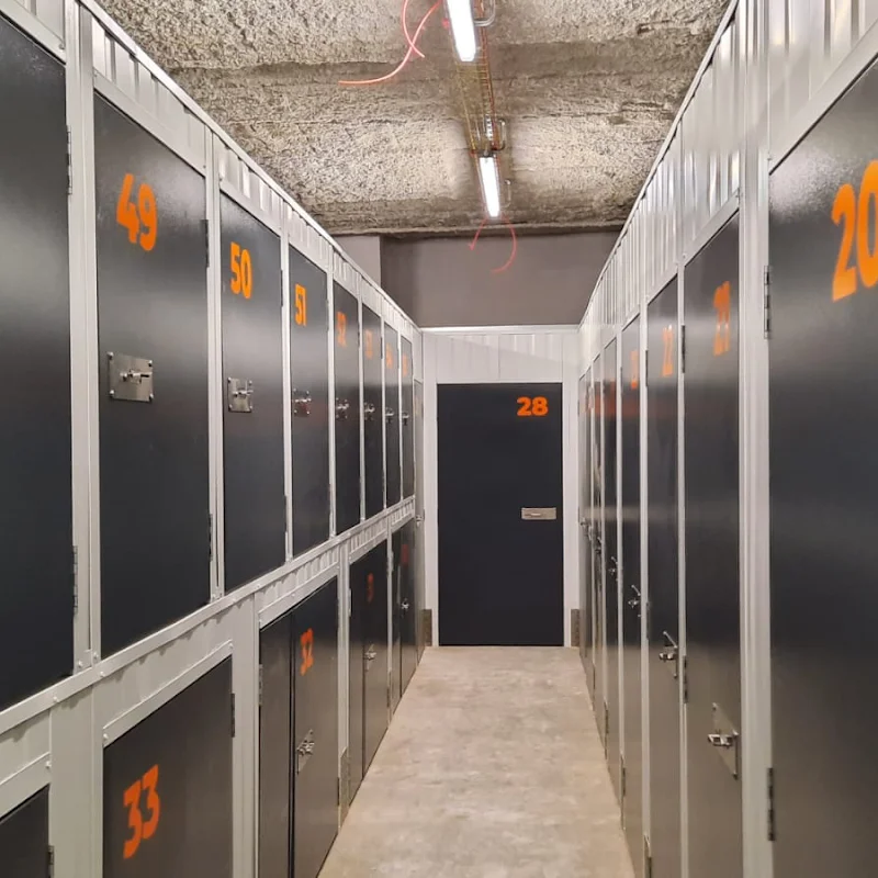 Trastero MésTrasters en Carrer de Prat de la Riba, 169, 08226 Terrassa, Barcelona, España - MejorTrastero