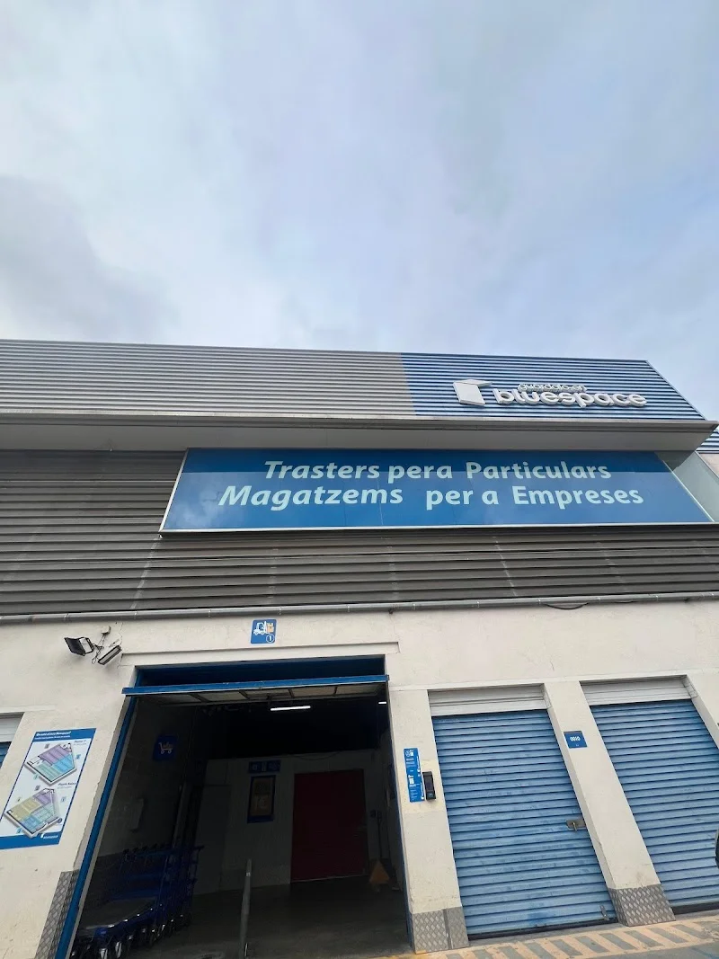 Bluespace Terrassa Nord en Ctra. de Castellar, 127, 08222 Terrassa, Barcelona, España - Imagen 4