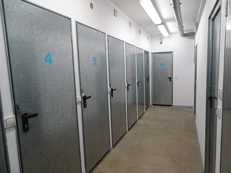 TOT TRASTERS II en Carrer Vinaròs, 15, 08224 Terrassa, Barcelona, España - Imagen 2